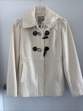 Guess - Cream Wool Blend Coat with Black Accents